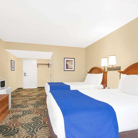 Travelodge Лайма Экстерьер фото