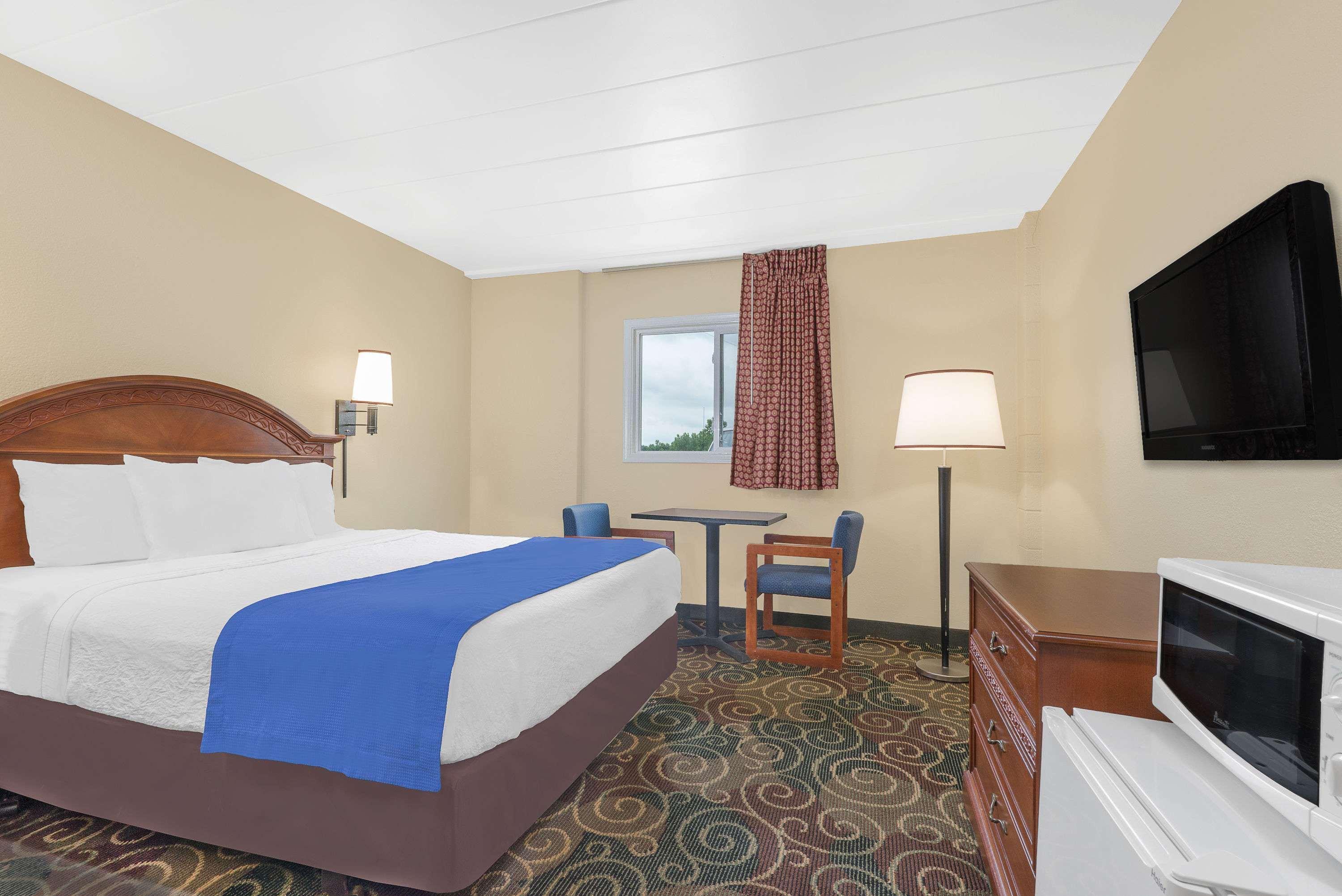 Travelodge Лайма Экстерьер фото
